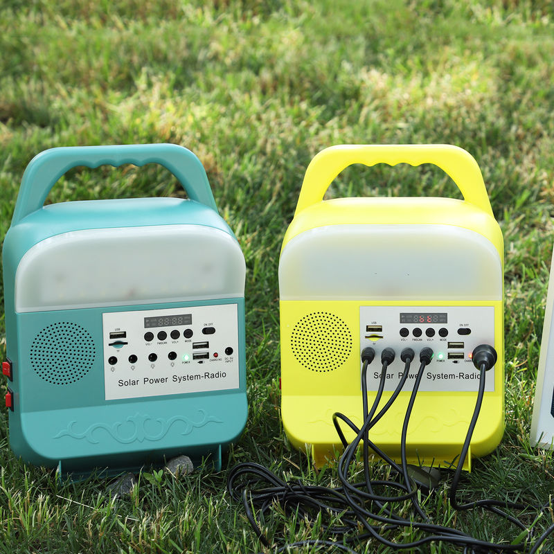 Sistema 6000mah de Mini Power Solar Home Lighting para Kit Inverter Off Grid interior