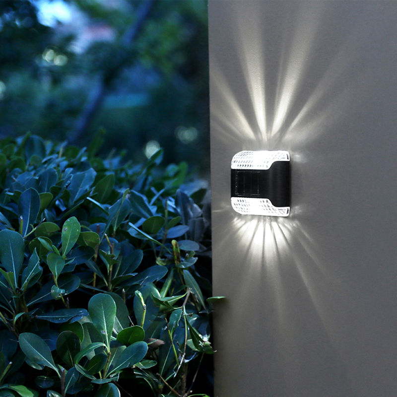 Una prenda impermeable de energía solar más baja LED interior del lavado del proyector de la lámpara de pared de la decoración