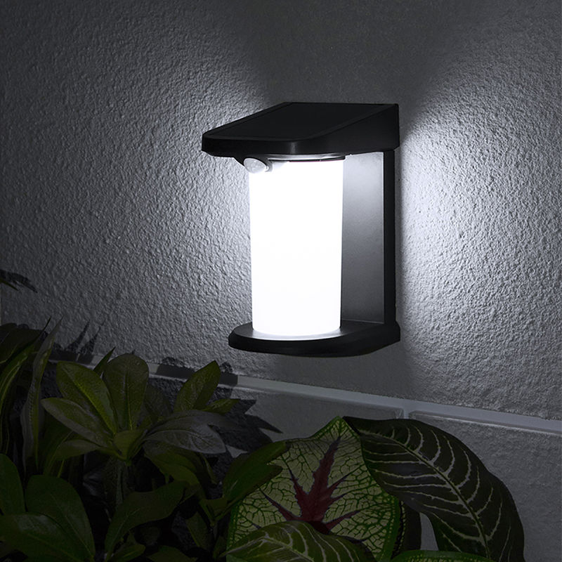 Luz de pared LED con energía solar Sensor de movimiento exterior 80 CRI 45LM Sensor de movimiento a prueba de agua Seguridad con energía solar