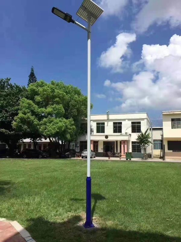 Todo en 2 camino solar solar de las luces de calle 60W 80W LED enciende la luz de calle semi solar