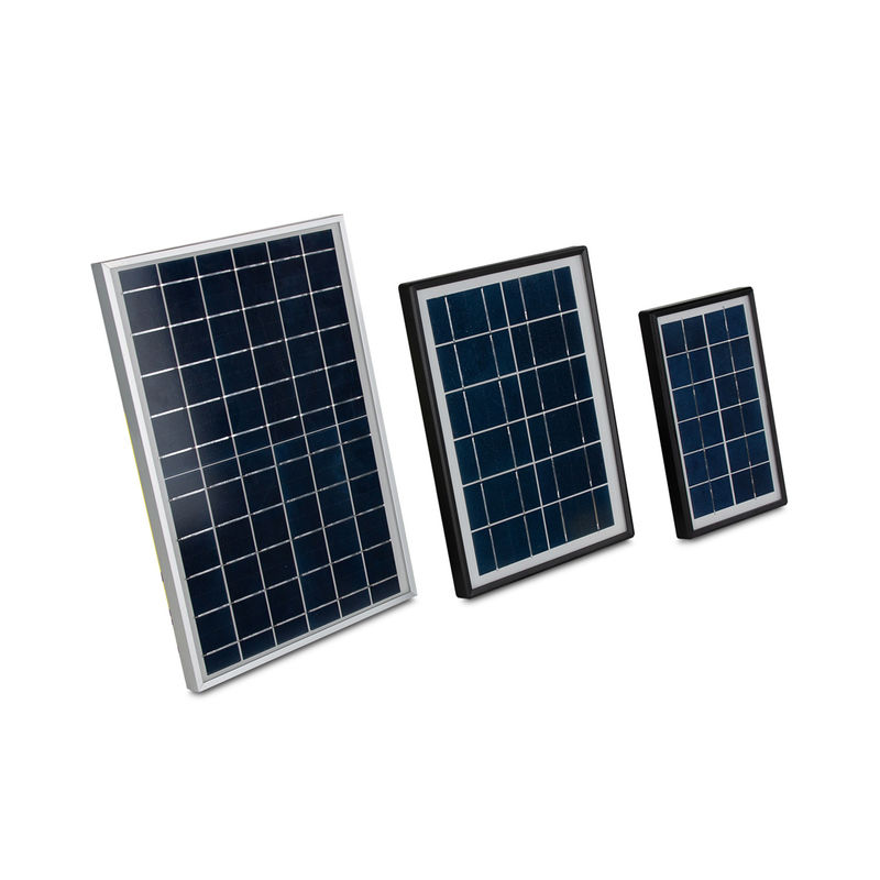 Luces que acampan llevadas solares al aire libre mates pintadas del sistema de energía del panel solar de la radio de FM