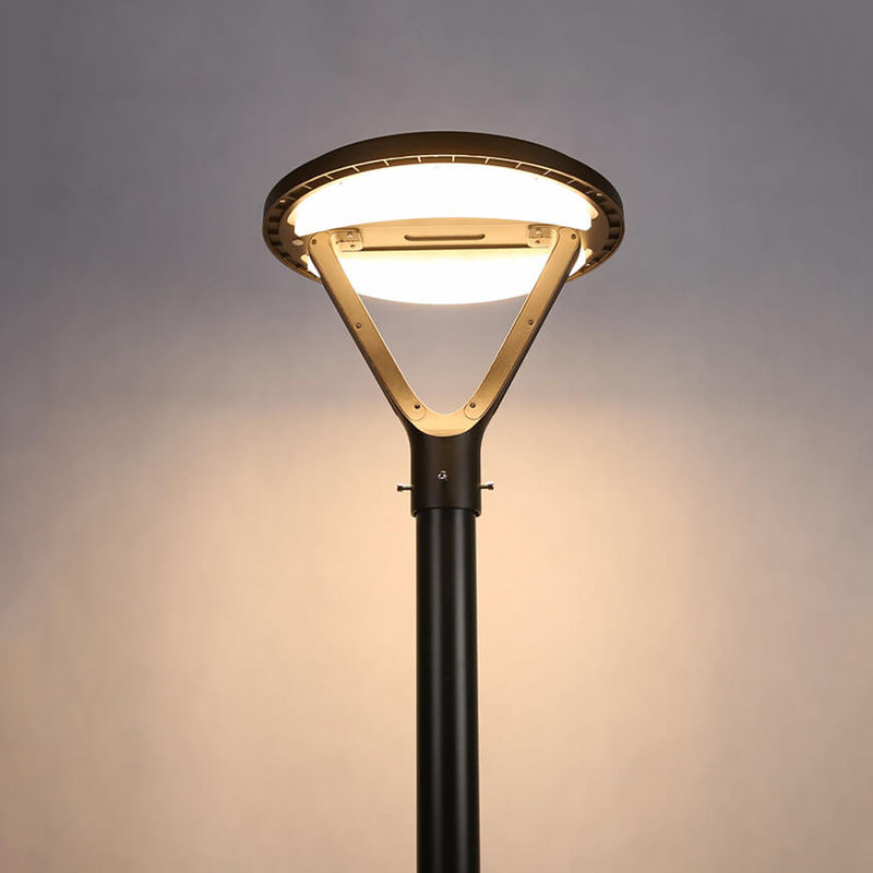 Artículo decorativo del poder de la luz del pilar de la puerta de la venta caliente que enciende la luz solar al aire libre del jardín del LED