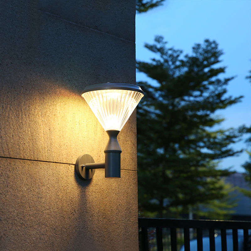 Lámpara de seguridad inalámbrica al aire libre de la luz solar de la pared del alto brillo 5w de DC 6V SMD2835