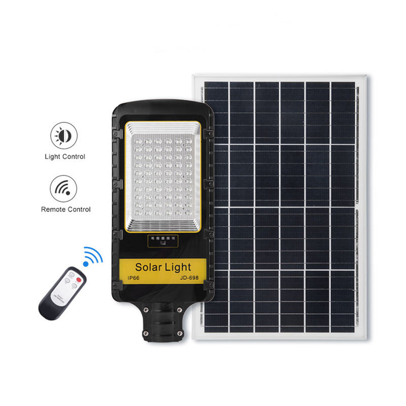 Toda la luz de calle del vatiaje LED IP66 integró el sistema de energía del panel solar