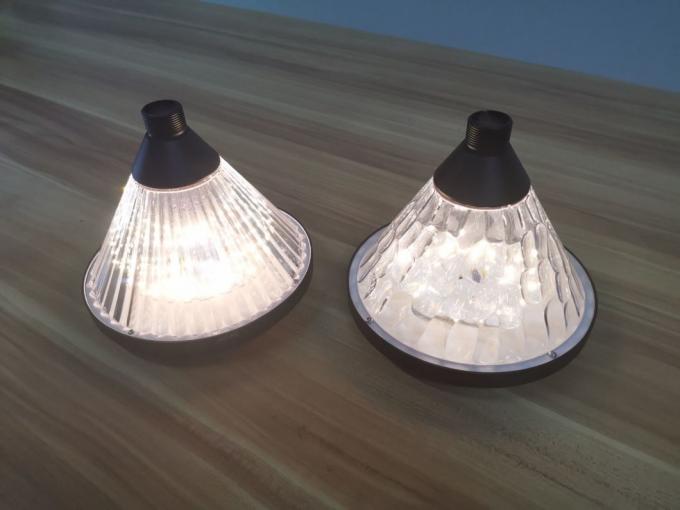 Luz accionada solar al aire libre para el césped, camino, jardín de la prenda impermeable LED del paisaje del buen precio
