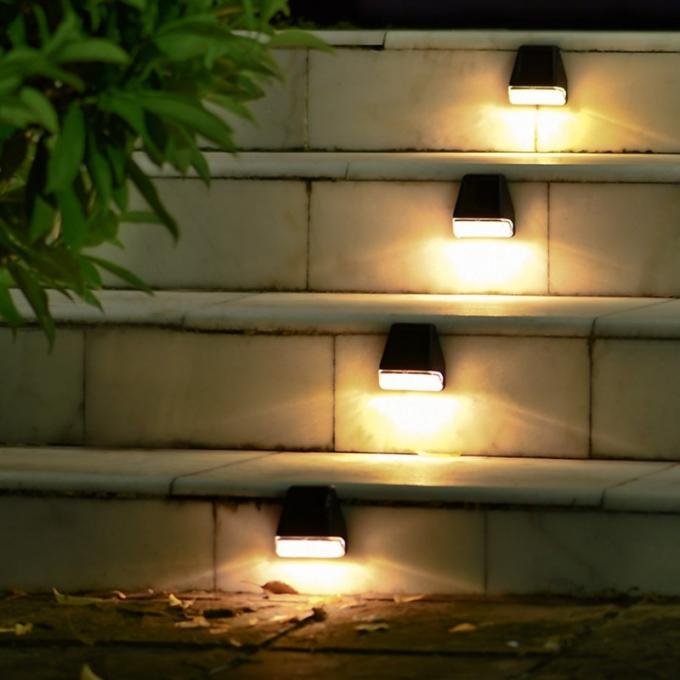Cerca solar al aire libre accionada solar 2LED Light del Decking de la trayectoria del paso de la lámpara de Wall Lights Garden de la cerca