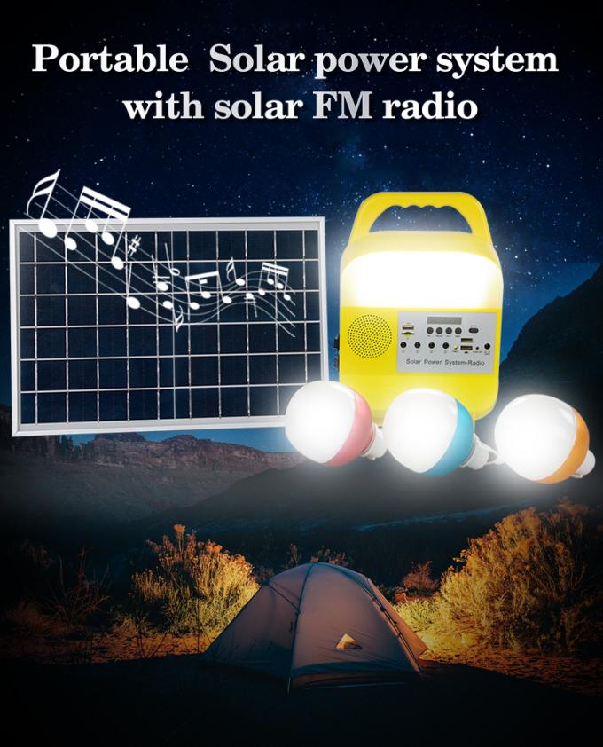 Energía solar que enciende la noche de los amigos de la pesca de la parada del mercado de la noche de la emergencia del apagón que pesca la lámpara teledirigida del mantenimiento del coche