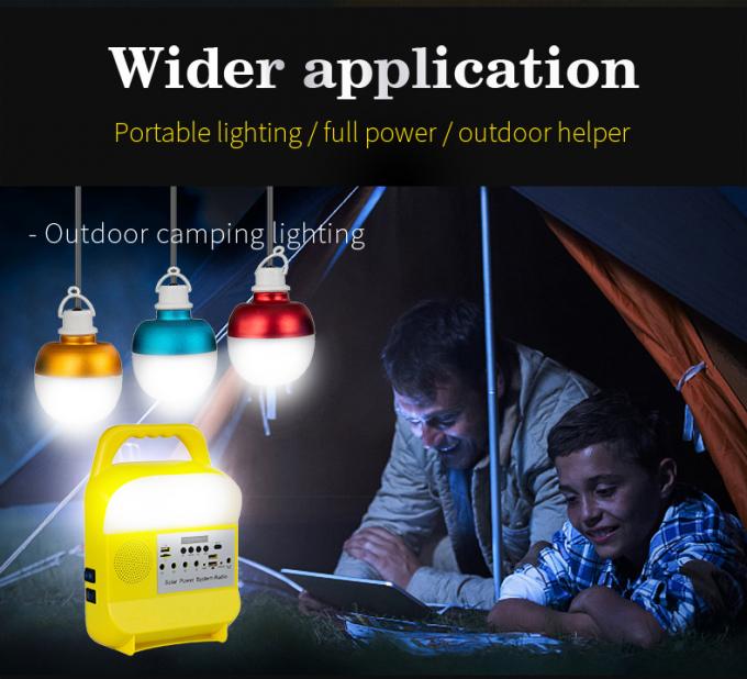 Energía solar que enciende la noche de los amigos de la pesca de la parada del mercado de la noche de la emergencia del apagón que pesca la lámpara teledirigida del mantenimiento del coche