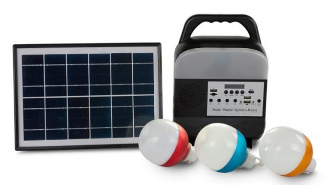 Linterna multifuncional portátil portátil al aire libre del sistema de la generación de energía solar con la radio audio recargable de Bluetooth