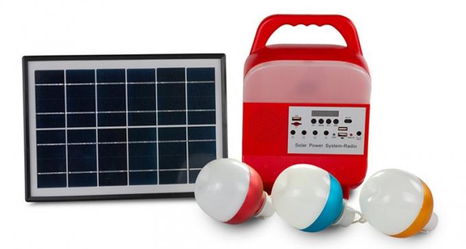 Linterna multifuncional portátil portátil al aire libre del sistema de la generación de energía solar con la radio audio recargable de Bluetooth